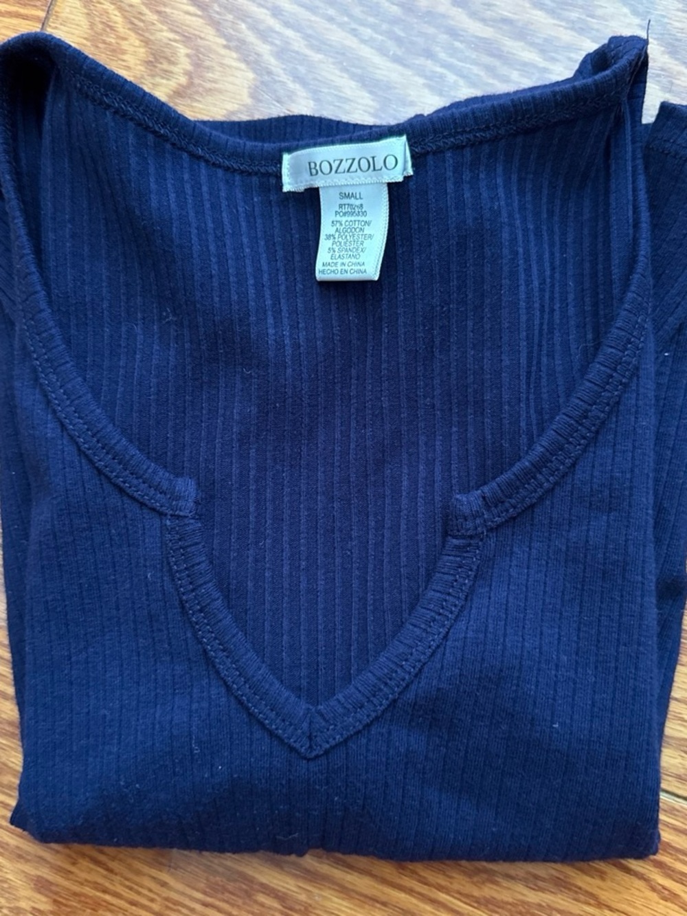 Bozzolo Women's Ribbed V-Neck Shirt Navy Blue